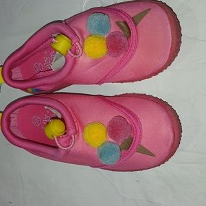 Girls Lily and Dan Water Shoes Sz. 9/10 Pink Multi